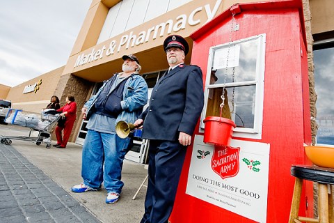 Salvation Army Red Kettle Ringers