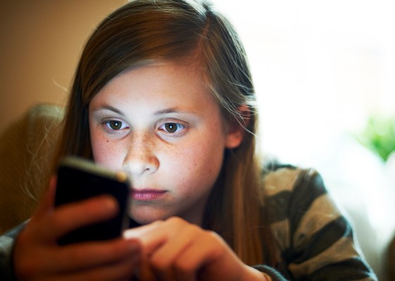 Smart-Phone Apps Help Parents Track Children's Movements, Activities ...