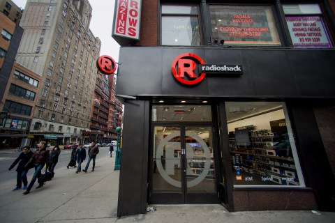 A RadioShack Store Ahead Of Earnings Figures